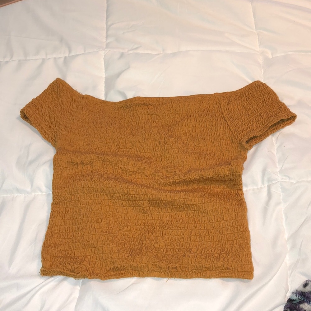 scrunch crop top